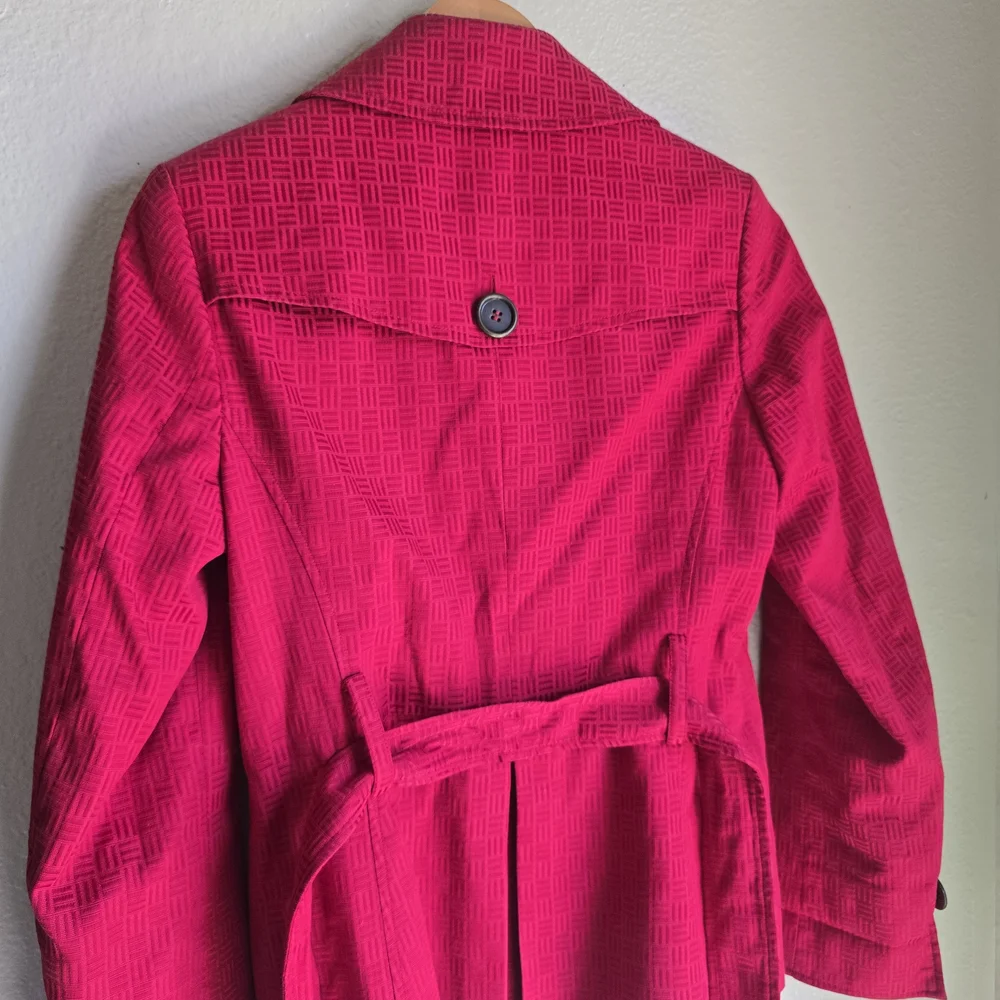 Mary Kay By Twinhill Womens Red Trench Coat. Made exclusively for Mary Kay